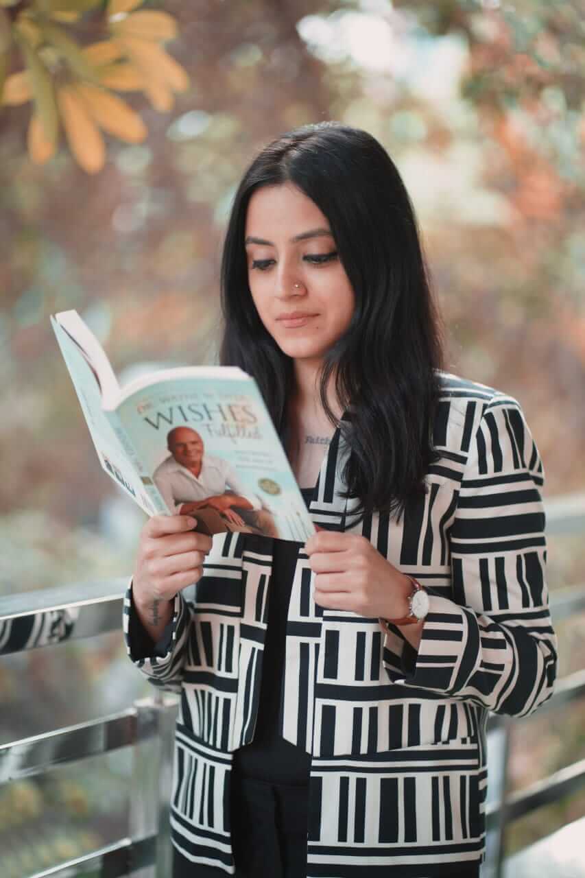 Sakshi